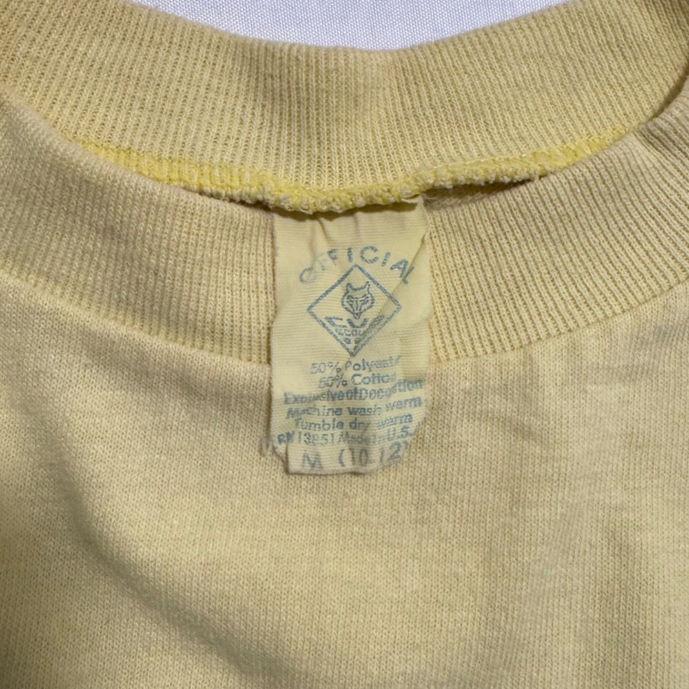 Vintage Cub Scouts Yellow Graphic T-Shirt Kids Medium 10-12 Wolf Logo 50/50 Tee - Picture 7 of 9